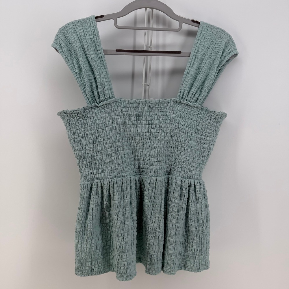 Guaze Peplum Top Women‎ Large Sage Green Smocked Seersucker Cottagecore Pastel